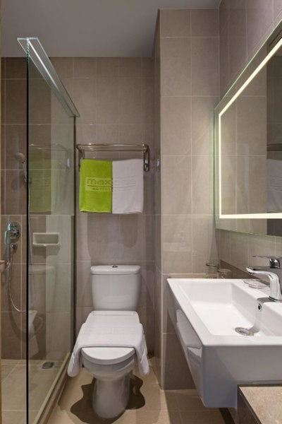 MaxOneHotels at Kota Harapan Indah-Bekasi, Bekasi, Indonesia