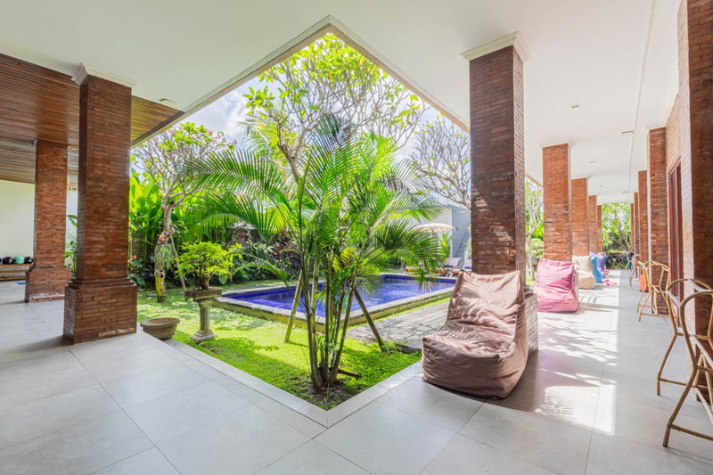 Frangipani House and Spa by ecommerceloka, Canggu, Indonesia