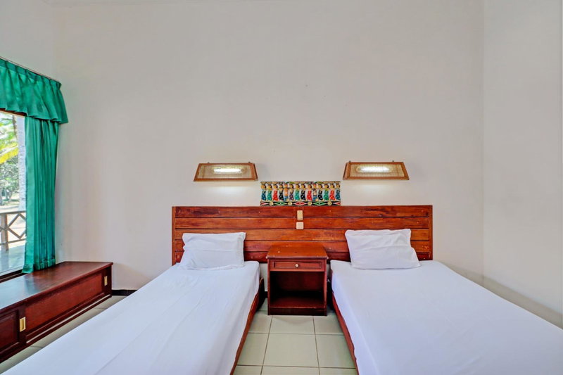 Capital O 93236 Hotel Hapel Negara, Banyubiru, Indonesia