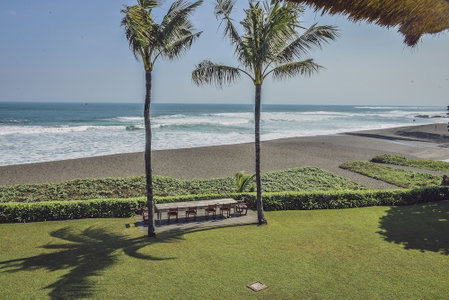 Sound of the Sea Villa, Munggu, Indonesia