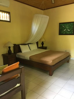 Cafe Wayan Cottages, Senggigi, Indonesia