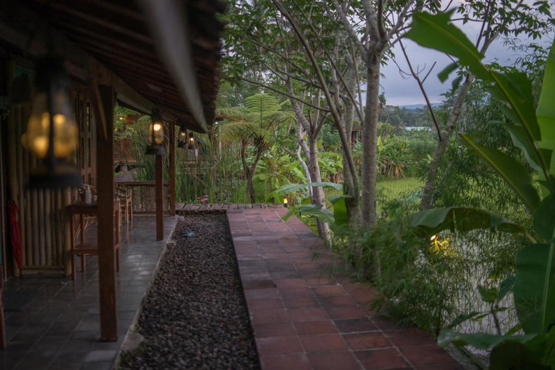 Rumah Jembarati, Tjangkringen, Indonesia