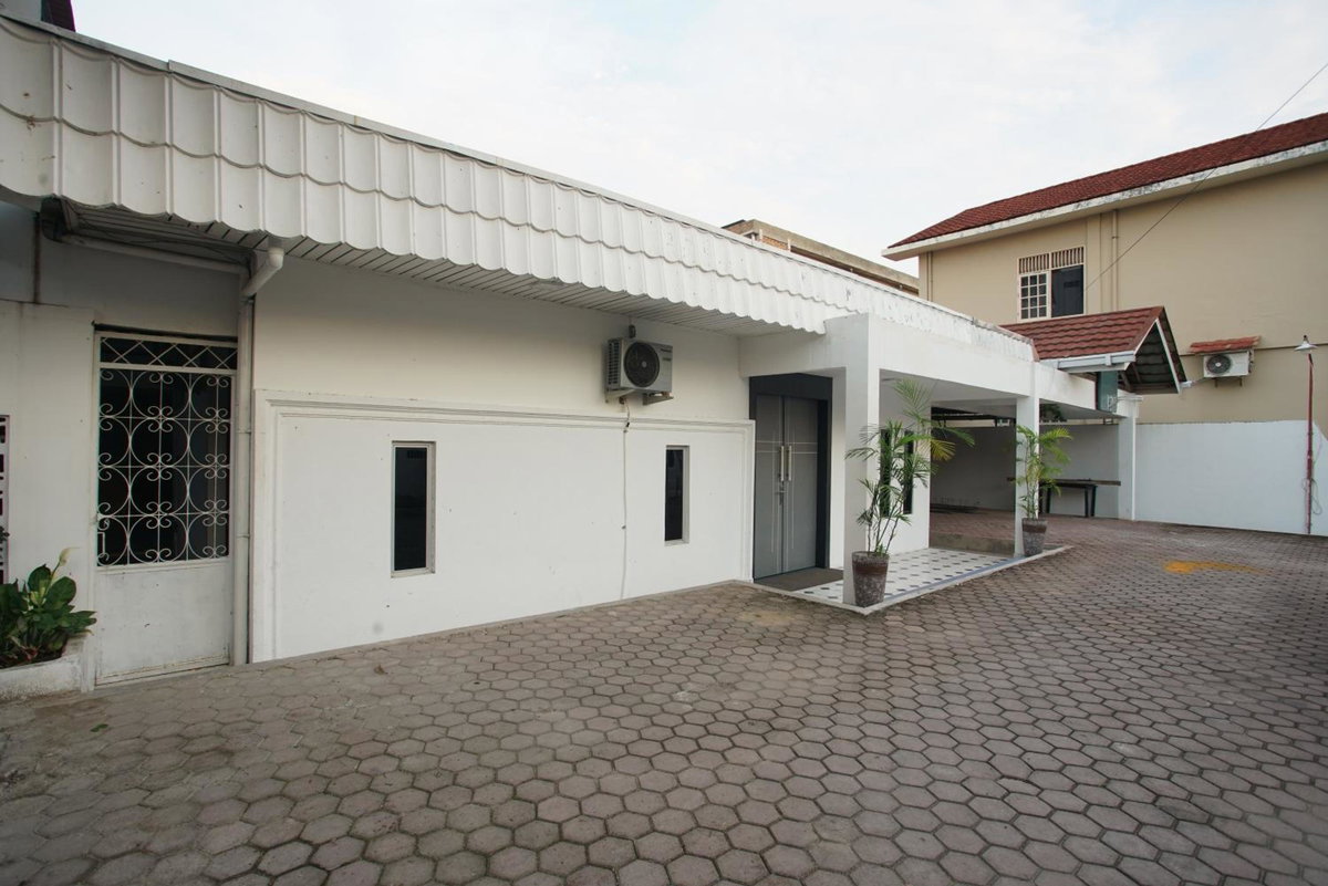 Hotel Bhakti Syariah, Indonesia