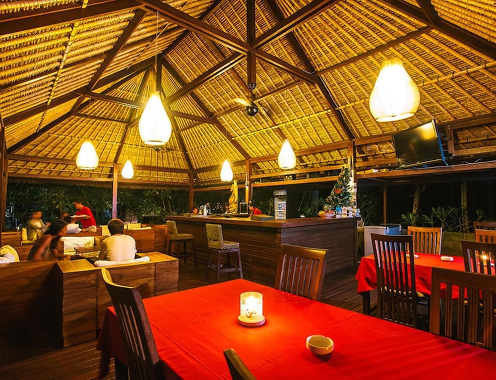 Sukanusa Luxury Huts, Indonesia