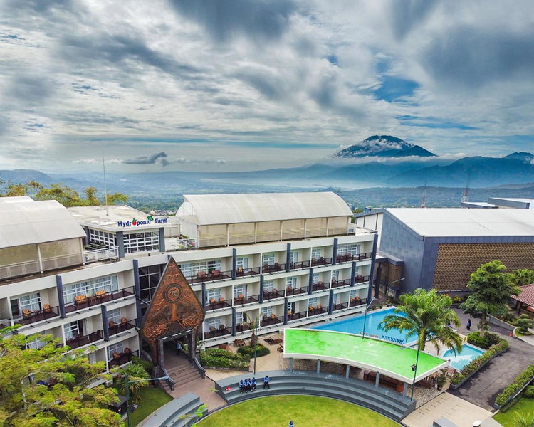 Griya Persada Convention Hotel & Resort Bandungan, Bandungan, Indonesia