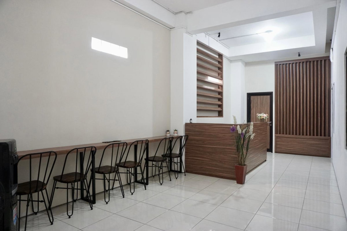 Hotel · Aurora House Surabaya, Wijung