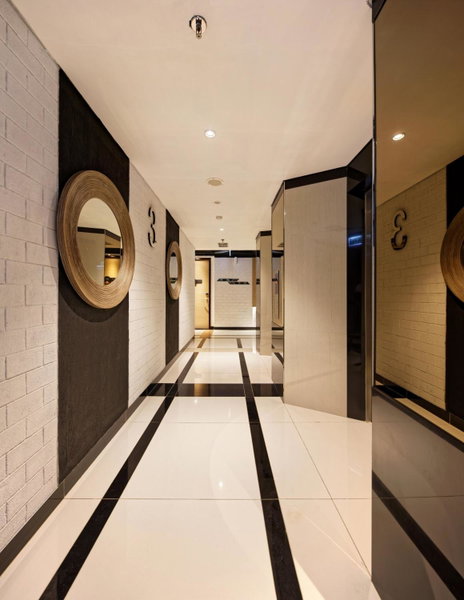 MaxOne Platinum Hayam Wuruk, Jakarta, Indonesia