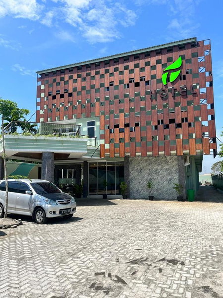 T Hotel Kualanamu, Lubukpakam, Indonesia