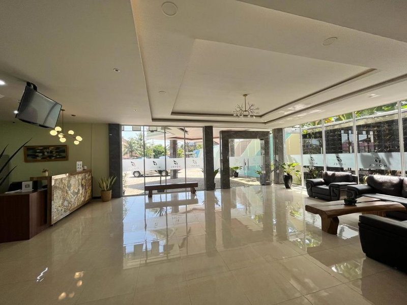 T Hotel Kualanamu, Lubukpakam, Indonesia