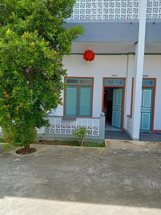Tanah merah guest house, Singkawang, Indonesia