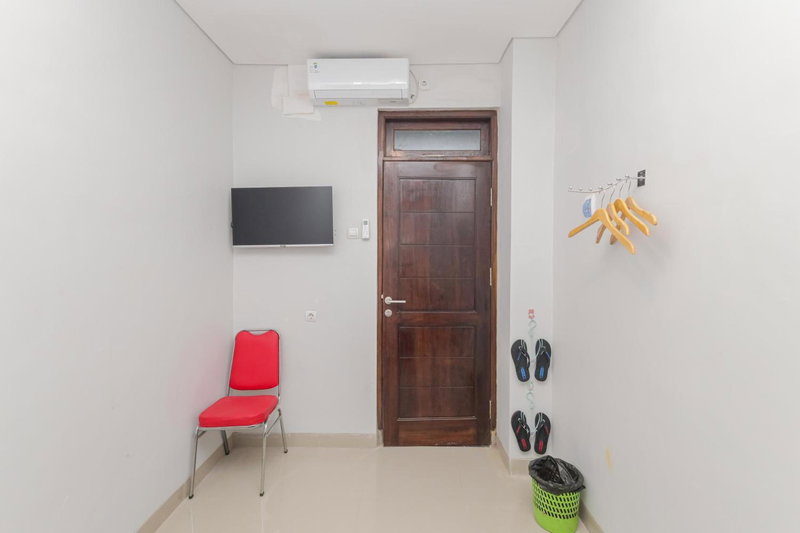 RedDoorz @ Gedangan Sidoarjo, Sidoarjo, Indonesia