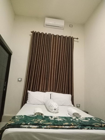 Jomariz Homestay, Labuan Bajo, Indonesia