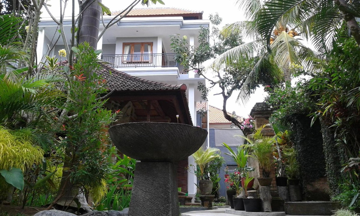 Mandia Bungalows, Indonesia