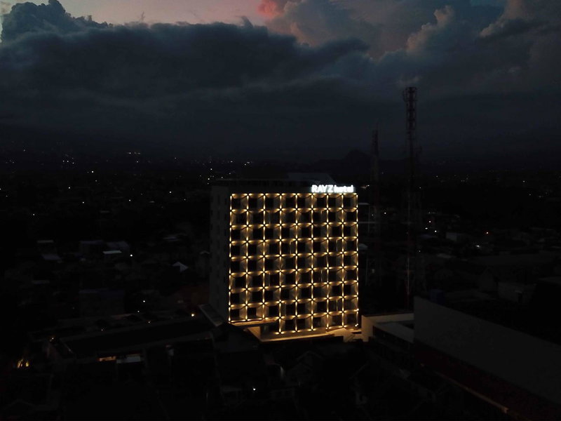Rayz UMM Hotel Malang, Malang, Indonesia