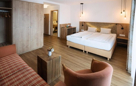 Hotel Zur Post, Döbriach, Austria