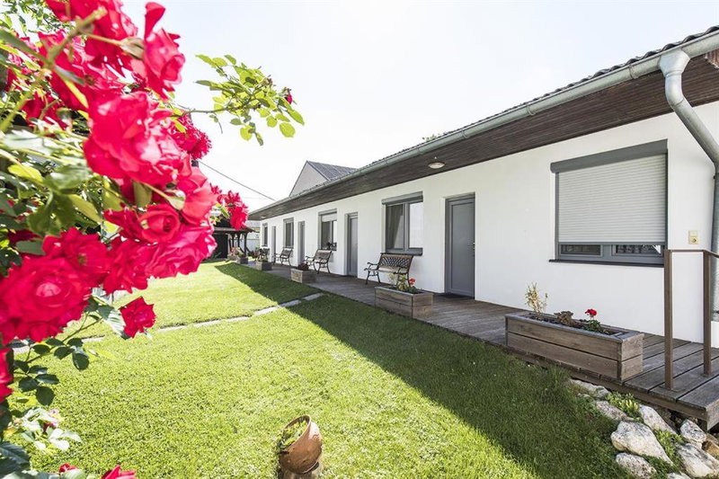 Weingut & Gästehaus Markus Tschida, Apetlon, Austria