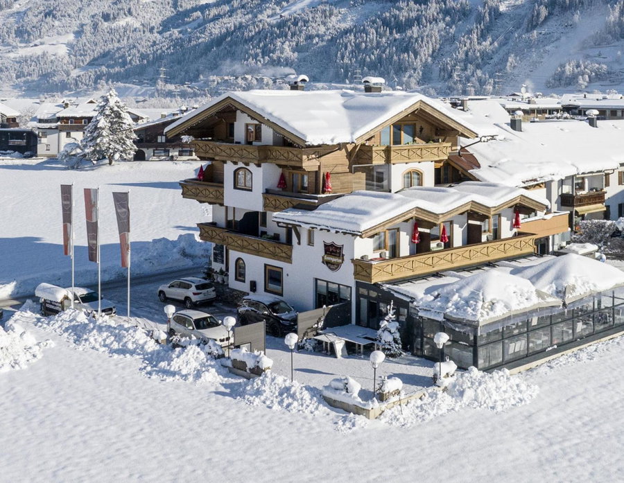 Hotel Restaurant Rosengarten, Zell am Ziller, Austria