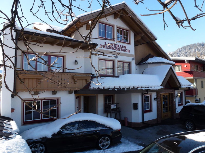 Hotel Garni Landhaus Trenkenbach, Schladming, Austria