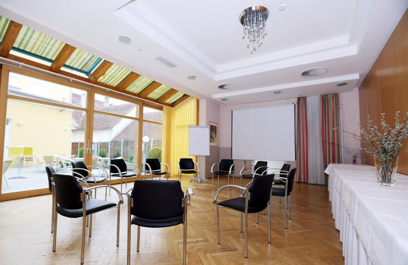 Stadthotel GARNI Pinkafeld, Pinkafeld, Austria