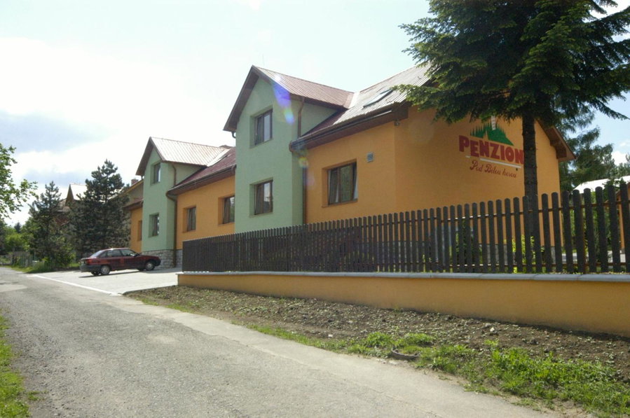 Penzion pod Bílou Horou, Kopřivnice, Czechia