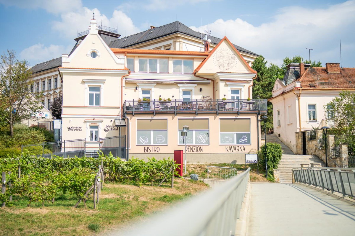 Hotel · Penzion Nad Lávkou, Uherský Brod