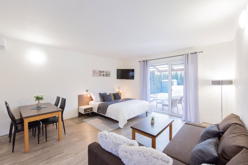 Apartmán Sophia 4 s terasou, Velké Losiny, Czechia