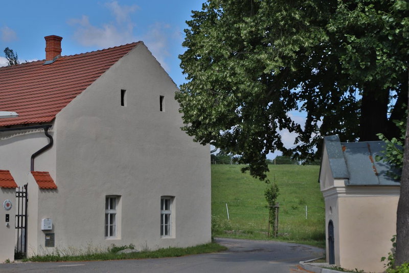 Jizdarna Zamek Skalice, Čkyně, Czechia