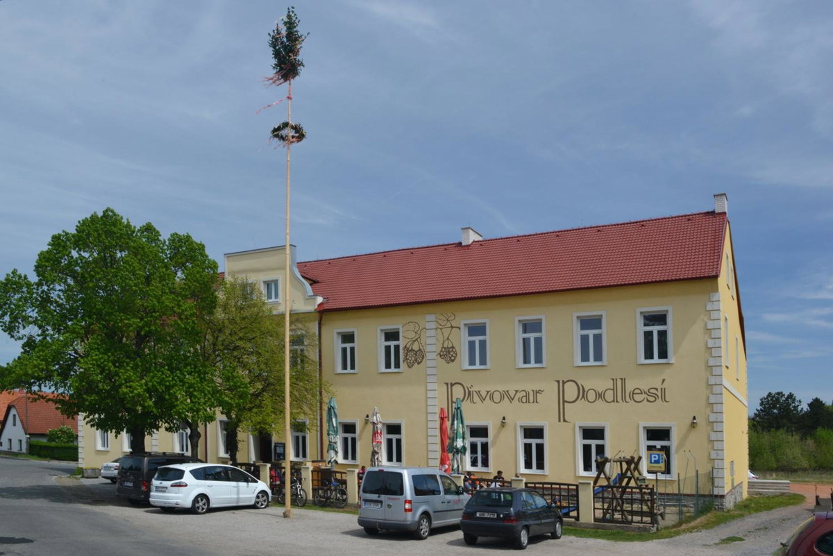 Hotel · Penzion Pivovar Podlesí, Příbram