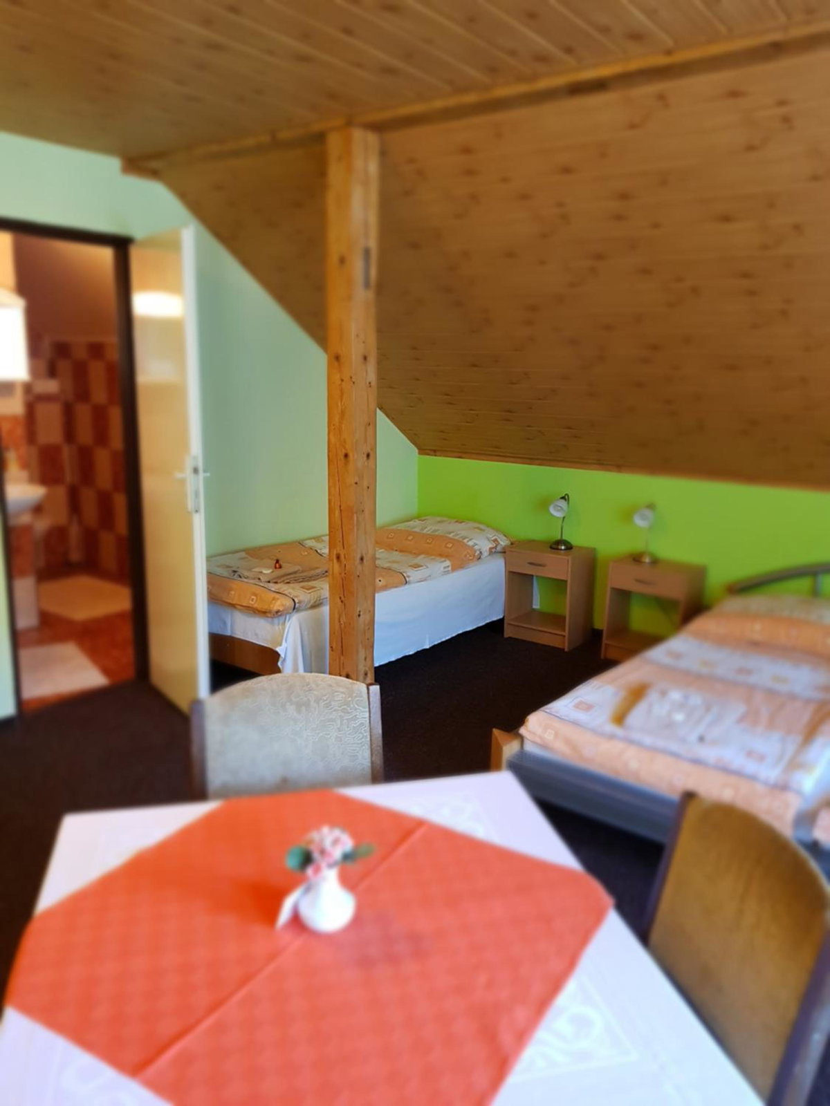 Hotel · Guest House Pod Lesem Merklín, Merklín