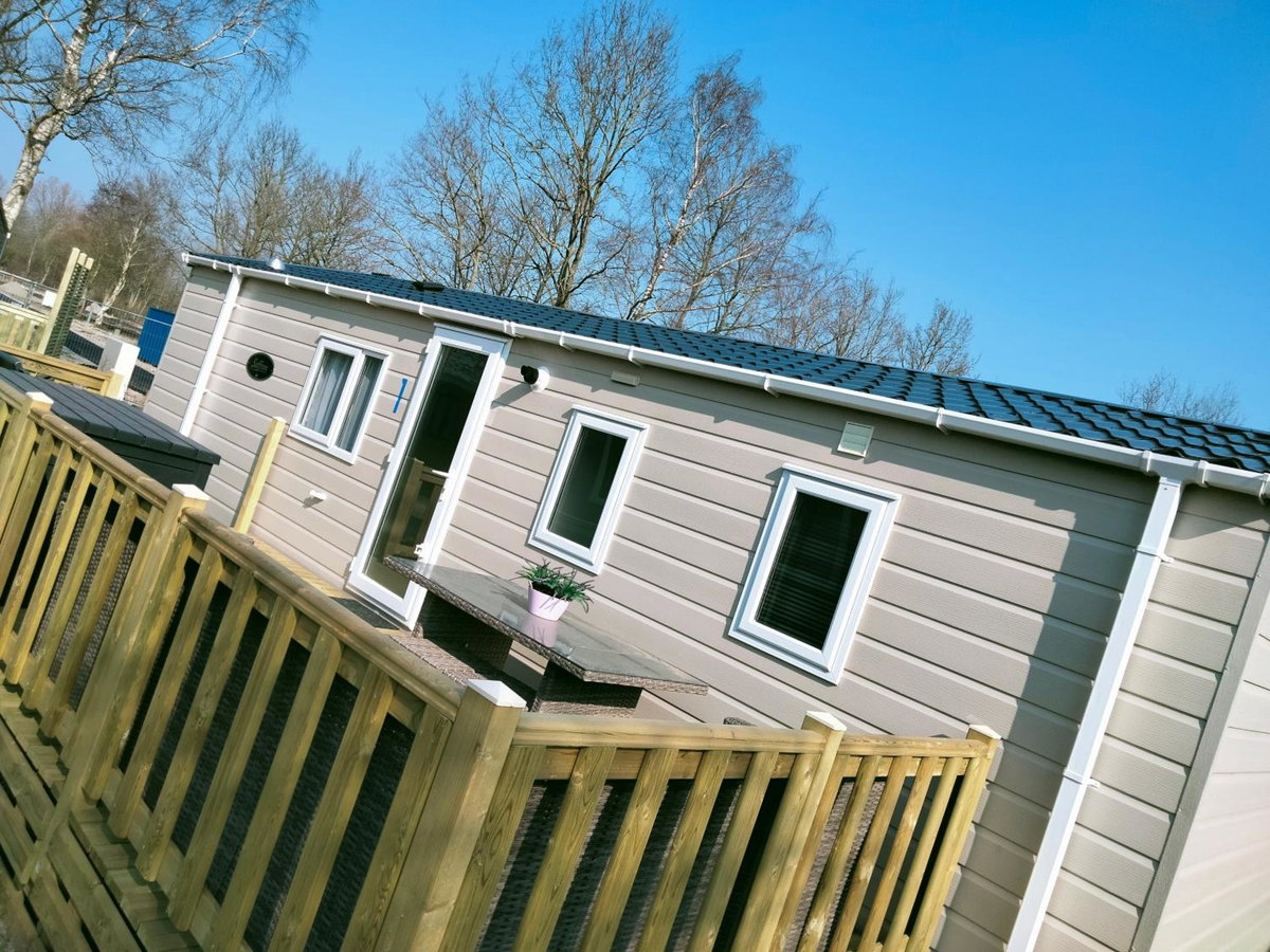 BJ Chalets - De Rug 1 - Vakantiepark Lauwersoog - LUXE chalet met vaatwasser! Vroege incheck!, The Netherlands
