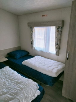 BJ Chalets - De Rug 1 - Vakantiepark Lauwersoog - LUXE chalet met vaatwasser! Vroege incheck!, Lauwersoog, The Netherlands