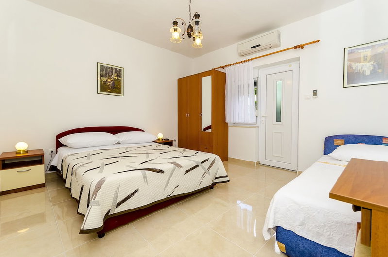 Apartments Vinko, Trogir, Croatia