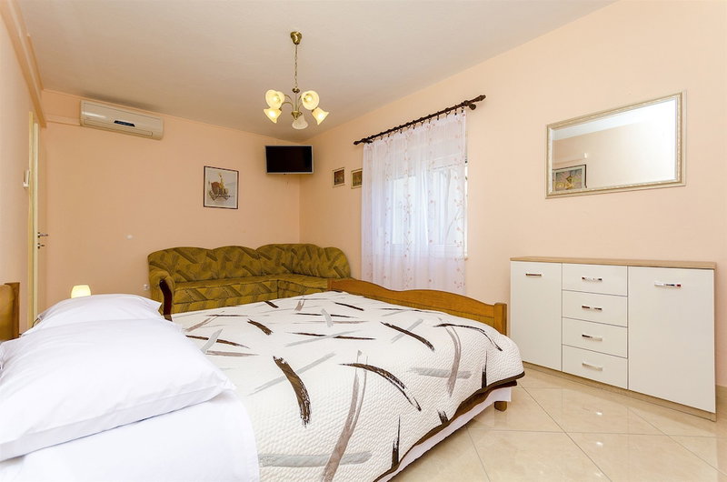 Apartments Vinko, Trogir, Croatia