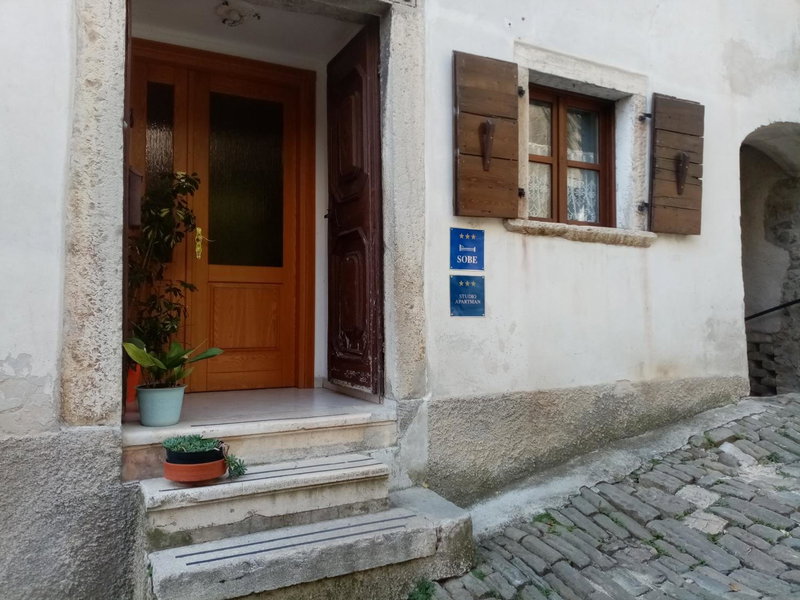 Rooms Serafin, Motovun, Croatia