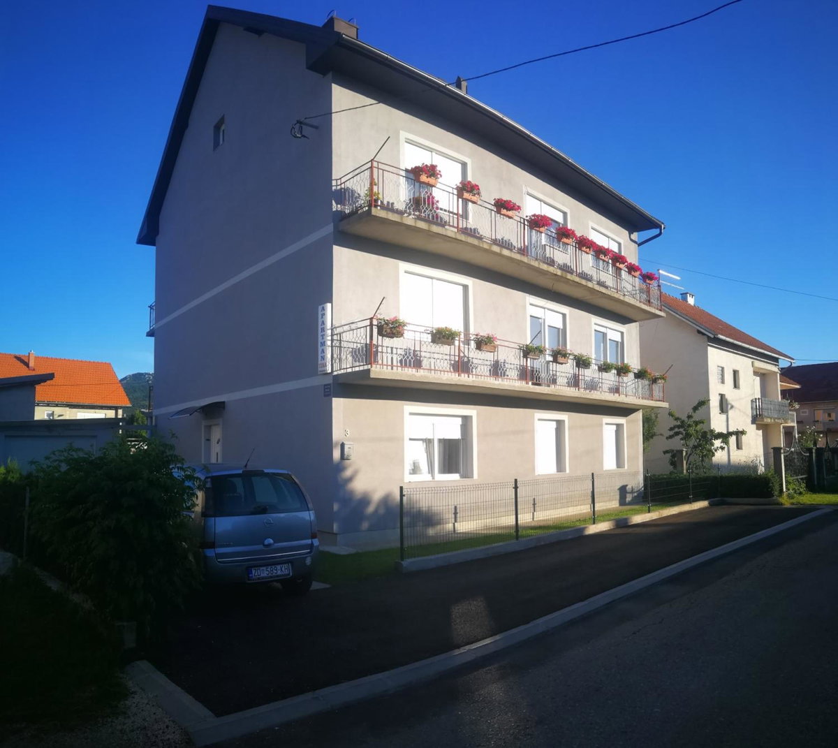 Apartment Tina Gračac, Croatia