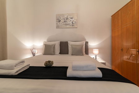 Apartment Silvia, Trogir, Croatia