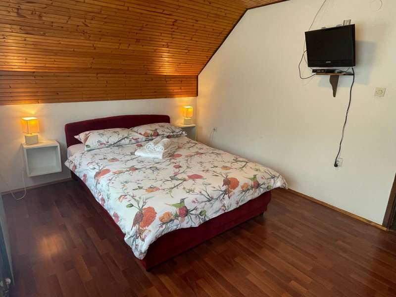 Apartment Plavo oko, Smoljanac, Croatia