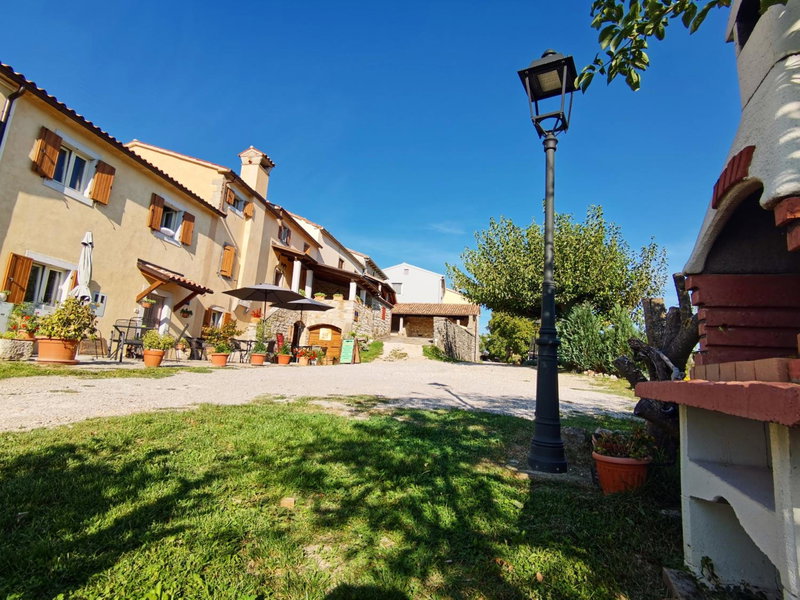 Jasmina Apartment, Hum, Croatia