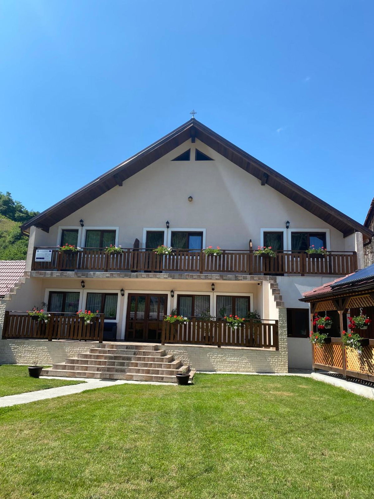 Hotel · Casa Alexandra, Galeş