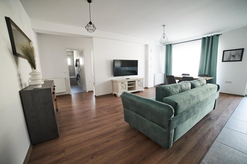 FLH - Modern 3 APT Near Old Town - 15 Min Walk, Sibiu, Romania