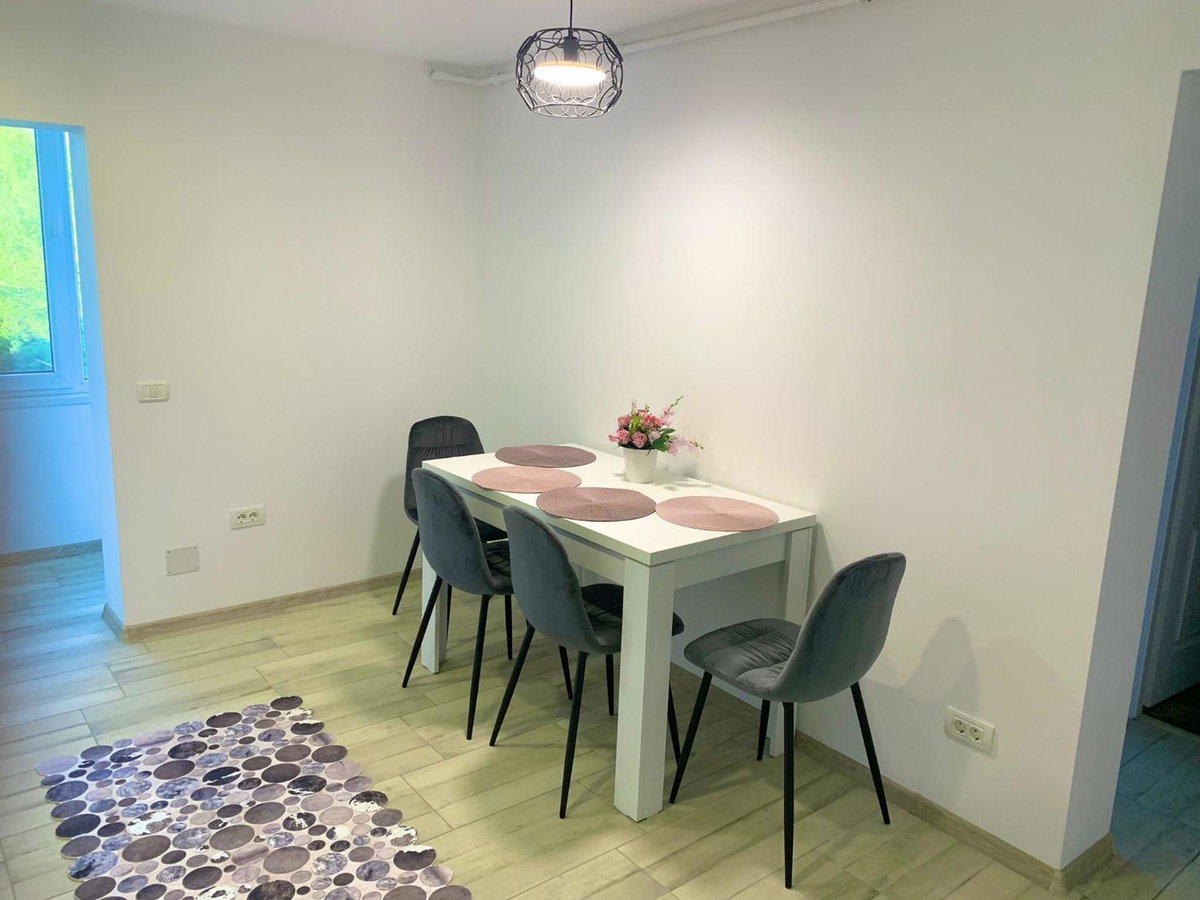 Hotel · Apartament Infinity Petroșani, Petroşani