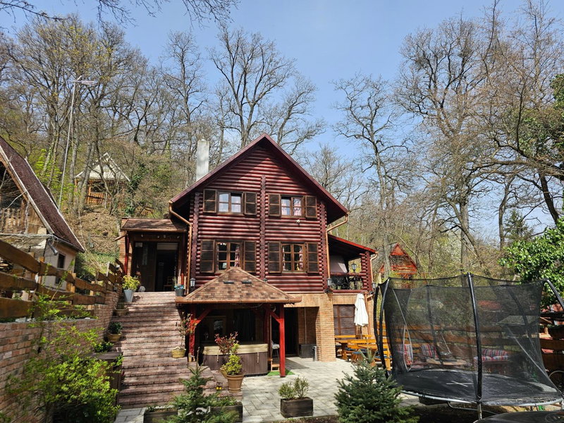 Rönkház Noszvaj, Noszvaj, Hungary