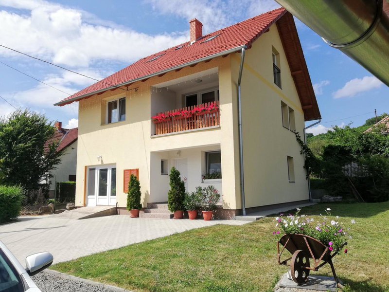 Lótuszvirág Vendégház, Szekszárd, Hungary