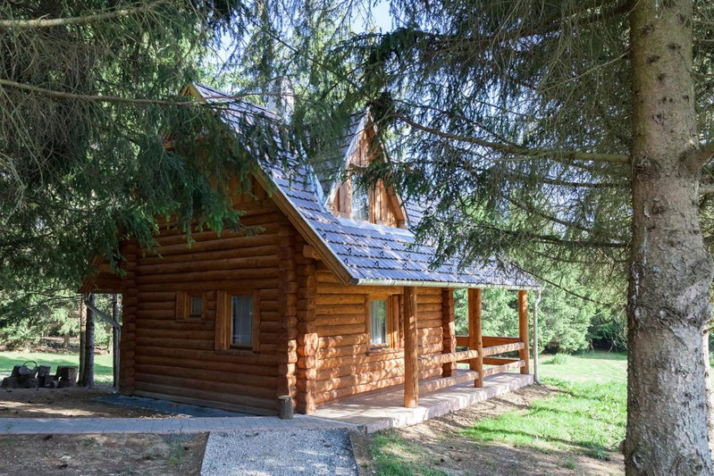 Manka Kisrönkház, Ispánk, Hungary