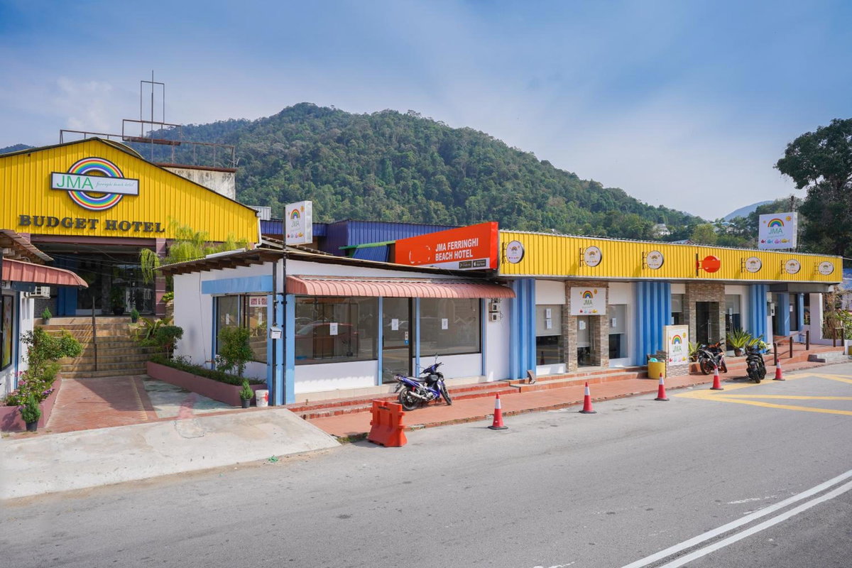 Jma Ferringhi Beach Hotel, Malaysia