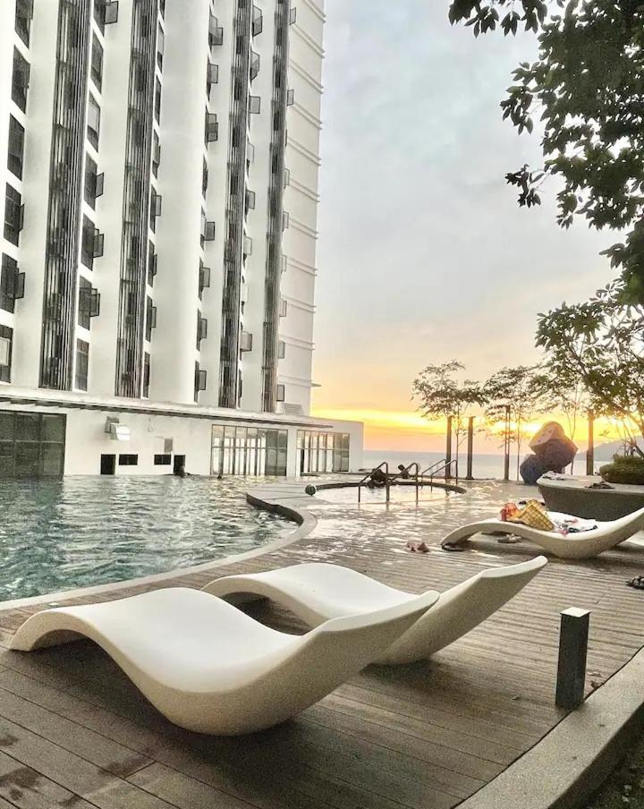 Hotel · The Shore 12, Kota Kinabalu by HypnosSuites, Kota Kinabalu