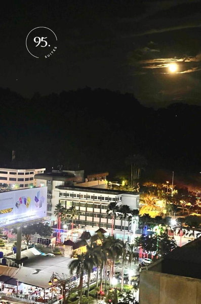 The Shore 12, Kota Kinabalu by HypnosSuites, Kota Kinabalu, Malaysia