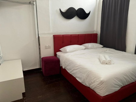 Moustachz Hauze , Georgetown, George Town, Malaysia