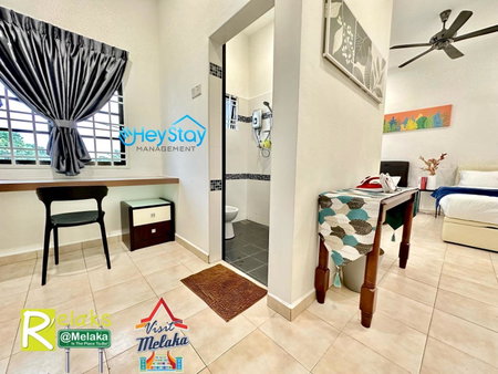 GardenHomeStay TownArea Karaok Mahjong PrivatePool By HeystayManagement, Melaka, Malaysia