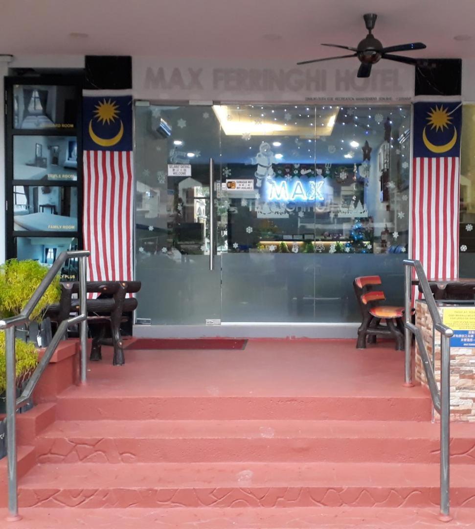 Max Ferringhi Hotel, Malaysia